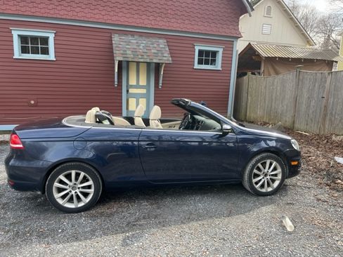 Used 2012 Volkswagen Eos Komfort image 1