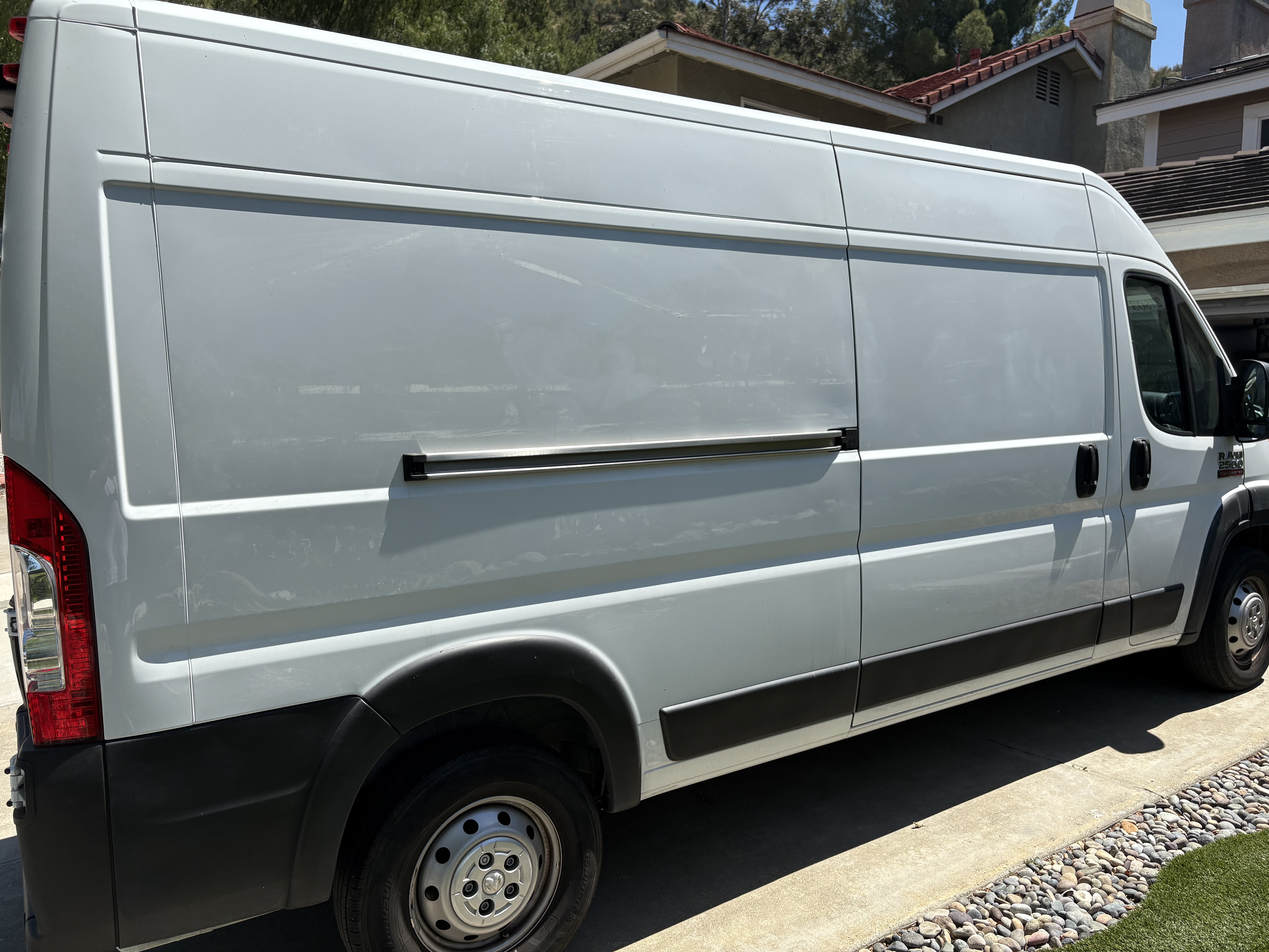 Used 2021 RAM ProMaster 2500 FWD image 2
