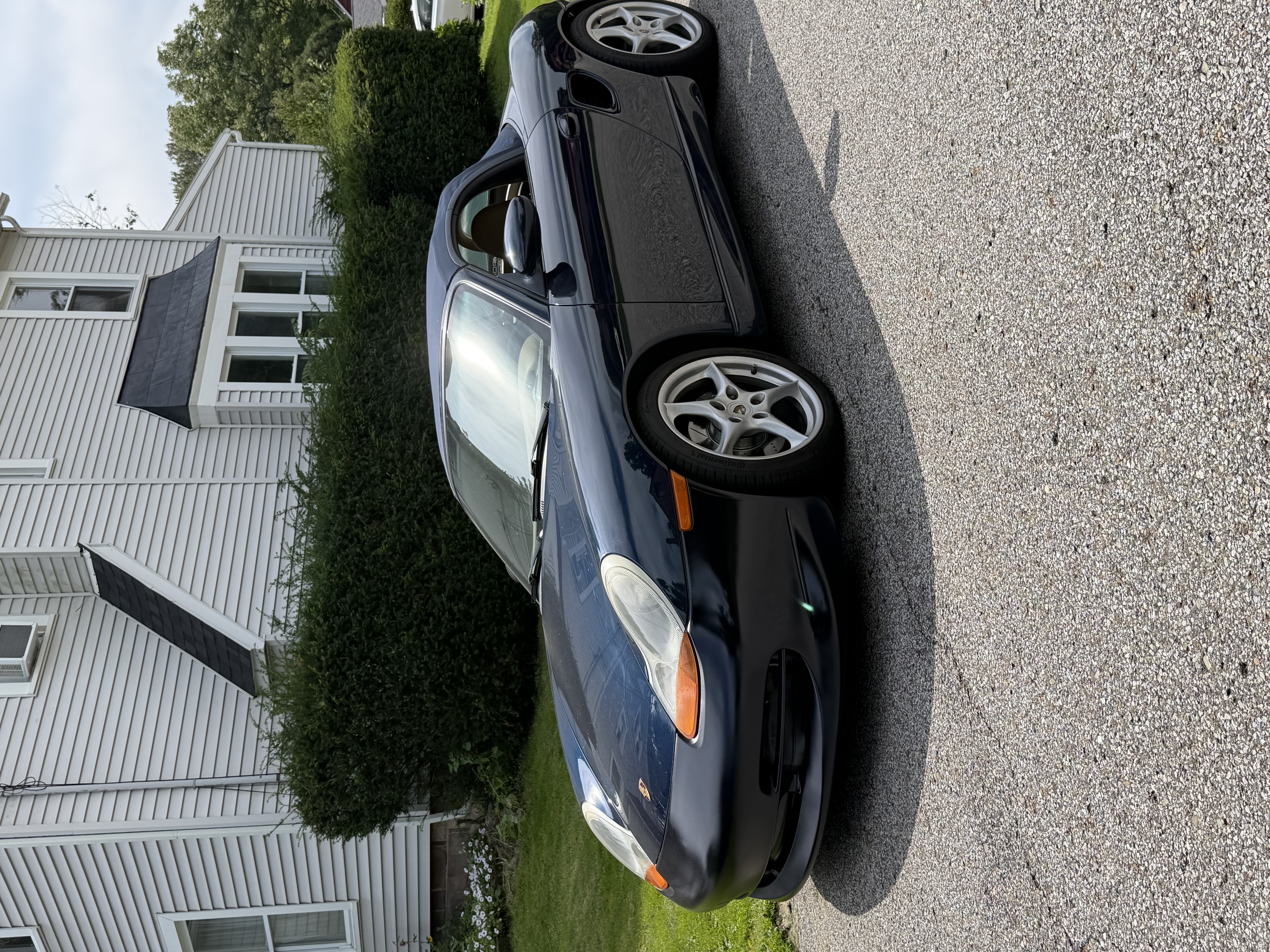 Used 1999 Porsche Boxster RWD image 16