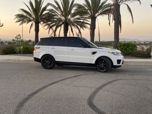 Used 2022 Land Rover Range Rover Sport HSE Silver Edition image 13