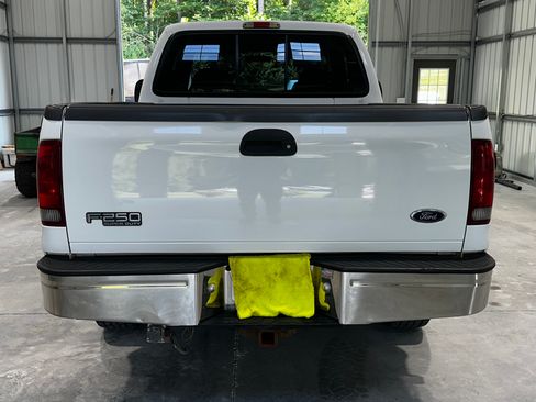Used 1999 Ford F250 4x4 SuperCab Super Duty image 5
