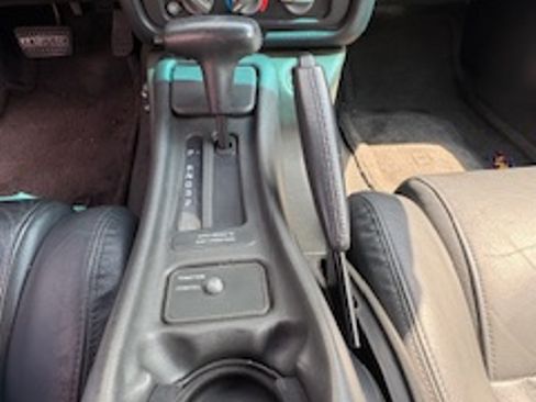 Used 1996 Pontiac Firebird Trans Am image 11
