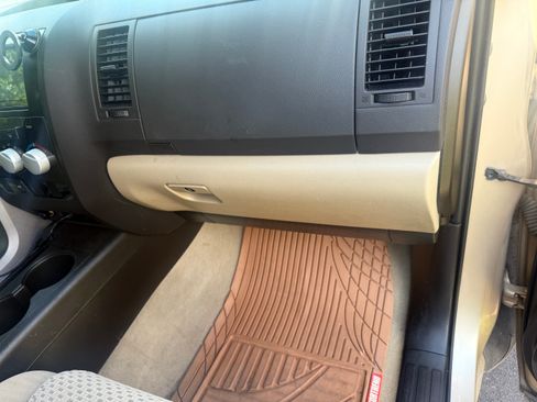 Used 2010 Toyota Tundra SR5 image 20