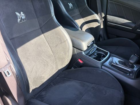 Used 2019 Dodge Charger Scat Pack w/ Technology Group RWD image 16