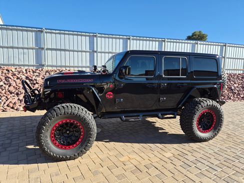 Used 2024 Jeep Wrangler Unlimited Rubicon 392 image 1