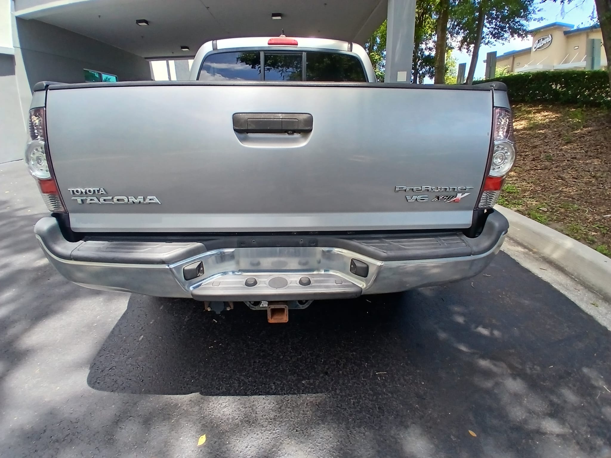 Used 2015 Toyota Tacoma PreRunner w/ SR5 Package RWD image 8