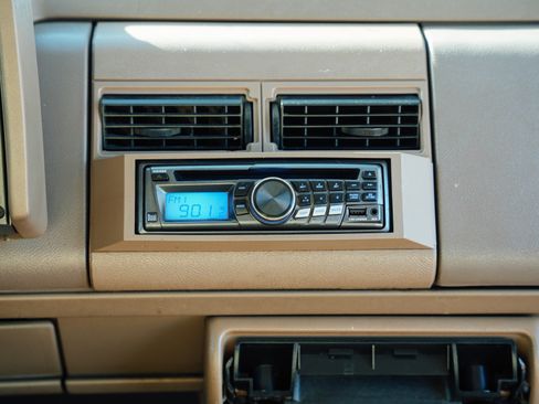 Used 1994 Chevrolet Silverado 1500 4x4 Extended Cab image 18