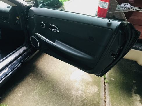 Used 2005 Chrysler Crossfire Limited image 10