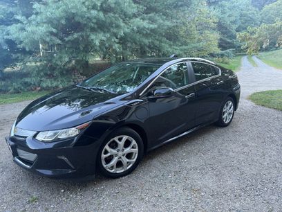 Used 2017 Chevrolet Volt Premier w/ Driver Confidence II Package