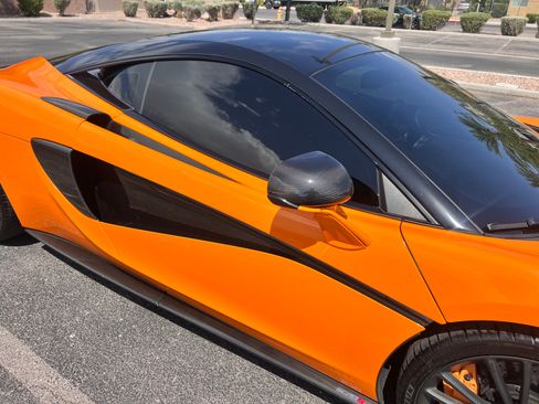 Used 2016 McLaren 570S Coupe image 16