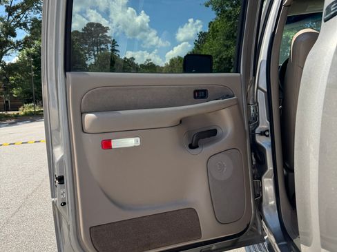 Used 2003 Chevrolet Silverado 1500 LS RWD image 27