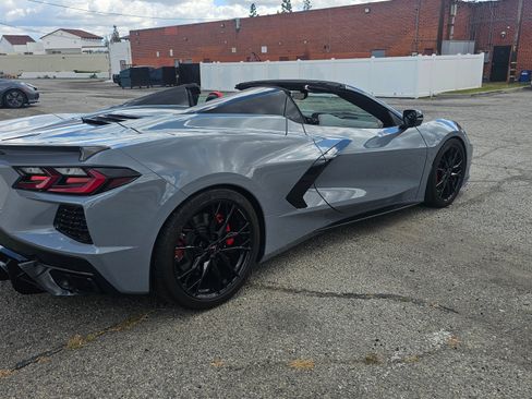 Used 2024 Chevrolet Corvette Stingray Preferred Conv w/ Z51 Performance Package image 18