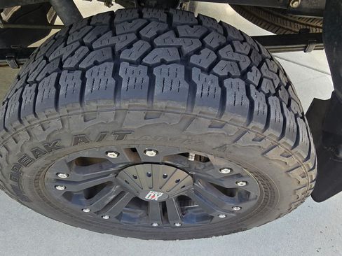 Used 2014 Toyota Tundra Platinum AWD/4WD image 12