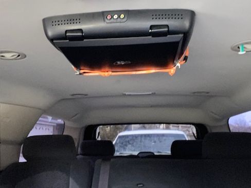 Used 2007 Chevrolet Suburban LS image 10