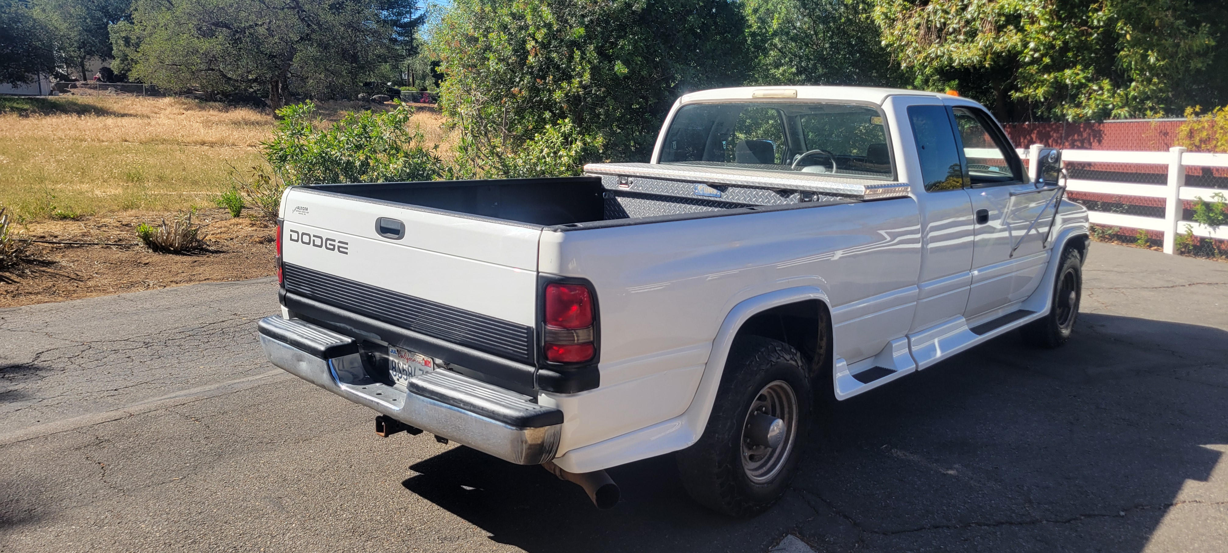 Used 1997 Dodge Ram 2500 Truck 2WD Club Cab image 4