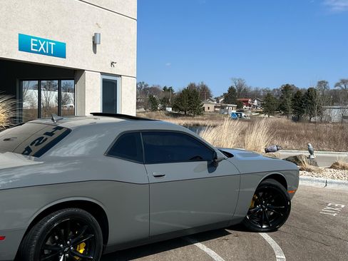 Used 2017 Dodge Challenger SXT Plus image 19