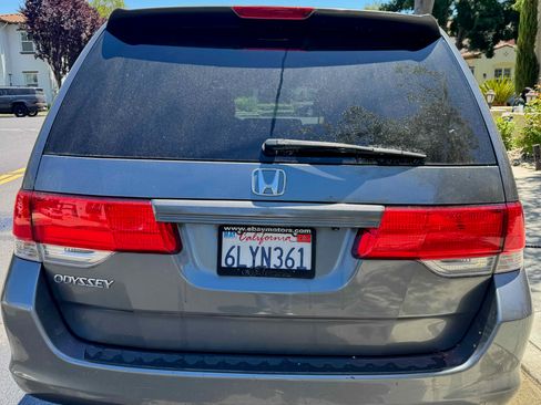 Used 2010 Honda Odyssey EX-L image 2