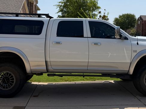 Used 2016 RAM 2500 Laramie AWD/4WD image 8