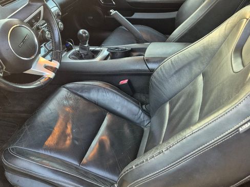 Used 2010 Chevrolet Camaro LT image 14