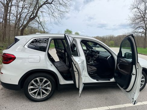 Used 2018 BMW X3 xDrive30i image 10