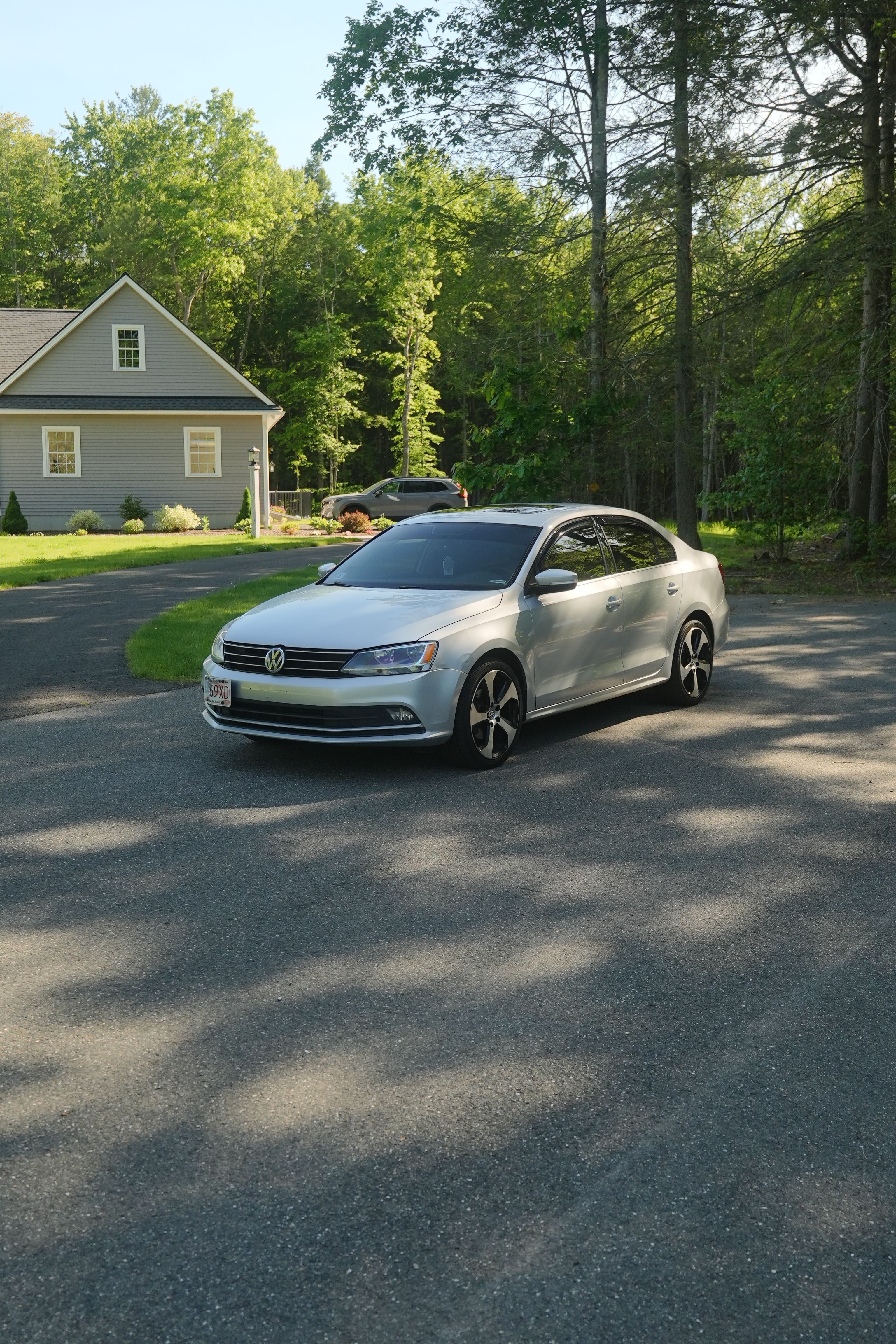 Used 2015 Volkswagen Jetta TDI SEL FWD image 4