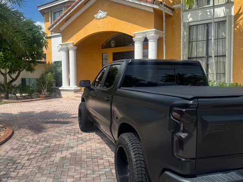 Used 2020 Chevrolet Silverado 1500 RST AWD/4WD image 5