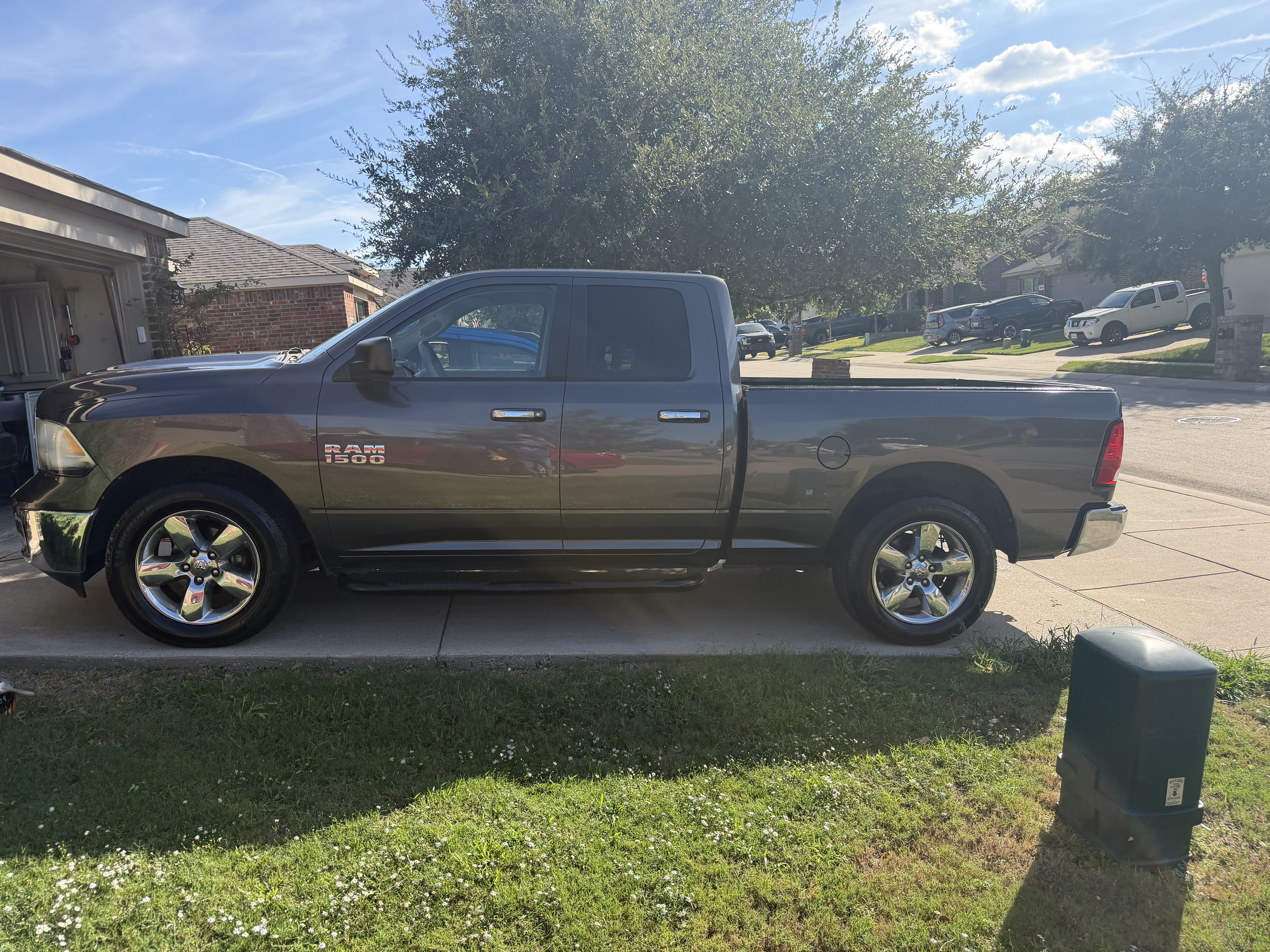 Used 2014 RAM 1500 Big Horn RWD image 1