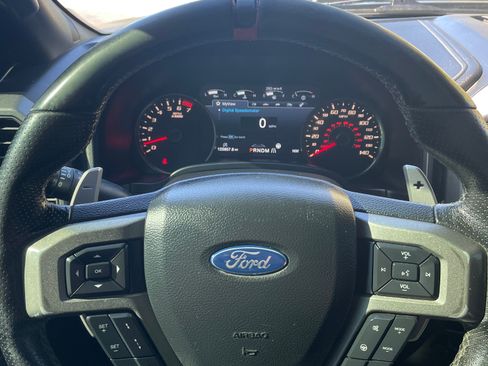 Used 2018 Ford F150 Raptor w/ Equipment Group 802A Luxury image 10