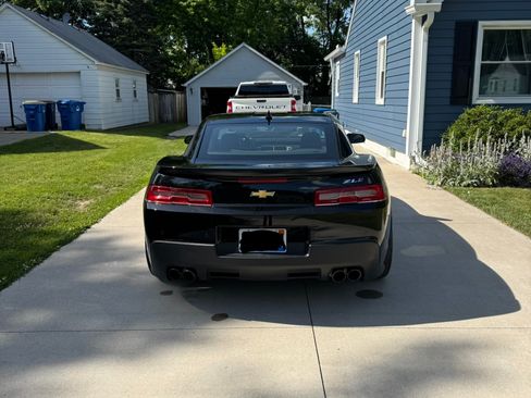 Used 2014 Chevrolet Camaro ZL1 RWD image 5