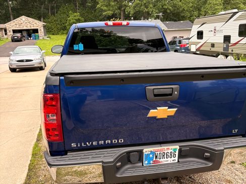 Used 2013 Chevrolet Silverado 1500 LT w/ All-Star Edition RWD image 9