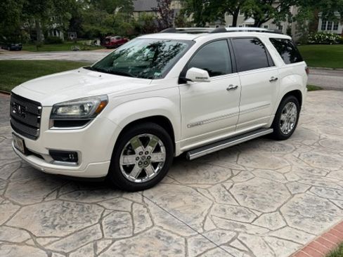 Used 2014 GMC Acadia Denali AWD/4WD image 4