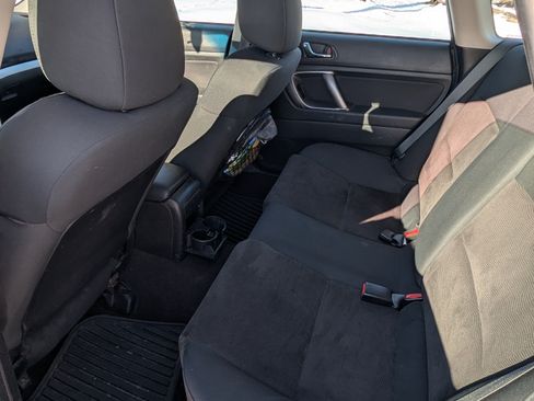 Used 2009 Subaru Outback 2.5i Special Edition image 9