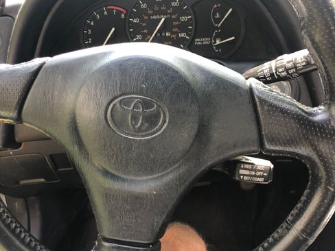 Used 1998 Toyota Celica GT FWD image 4