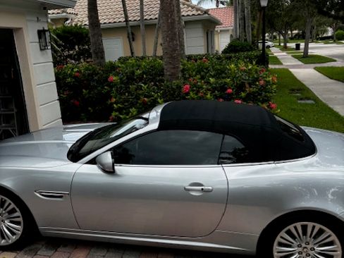 Used 2012 Jaguar XK Convertible image 6