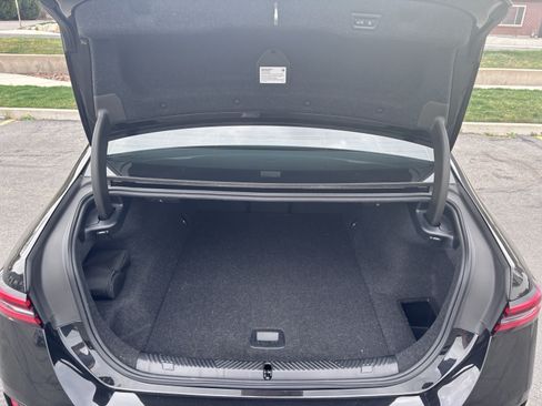 Used 2024 BMW i5 M60 w/ Executive Package image 21