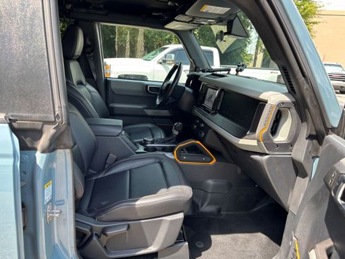 Used 2022 Ford Bronco Badlands AWD/4WD image 12