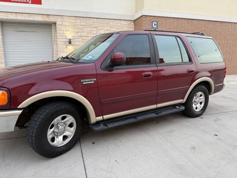 Used 1997 Ford Expedition 2WD image 2