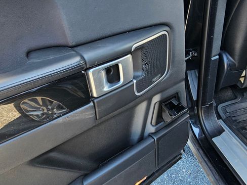 Used 2008 Land Rover Range Rover Supercharged image 18