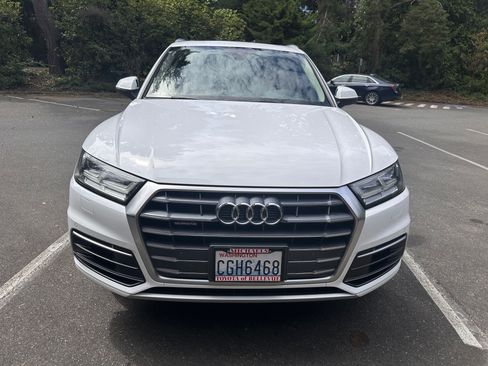 Used 2018 Audi Q5 2.0T Premium Plus w/ Premium Plus Package AWD/4WD image 6