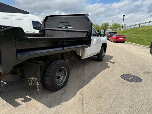 Used 2016 Chevrolet Silverado 3500 W/T w/ WT Convenience Package AWD/4WD image 8