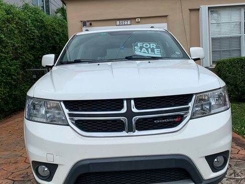 Used 2016 Dodge Journey SXT w/ Comfort/Convenience Group image 5