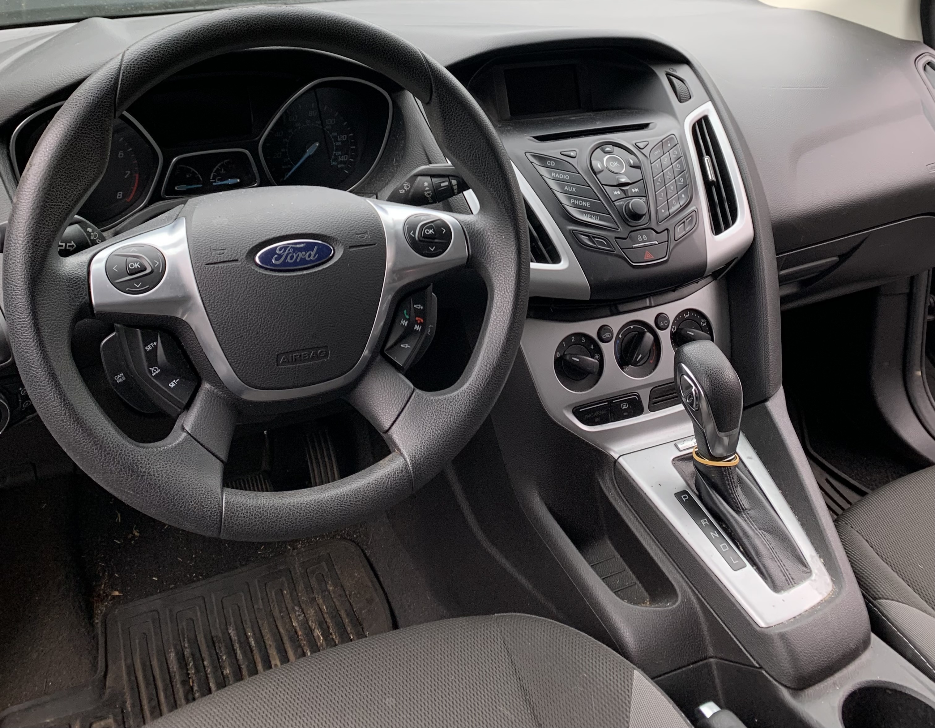 Used 2013 Ford Focus SE FWD image 9