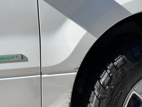 Used 2014 Ford F150 XLT w/ Equipment Group 302A Luxury image 11