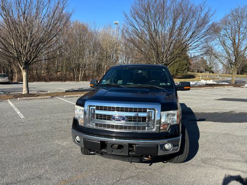 Used 2013 Ford F150 XLT w/ Luxury Equipment Group image 2