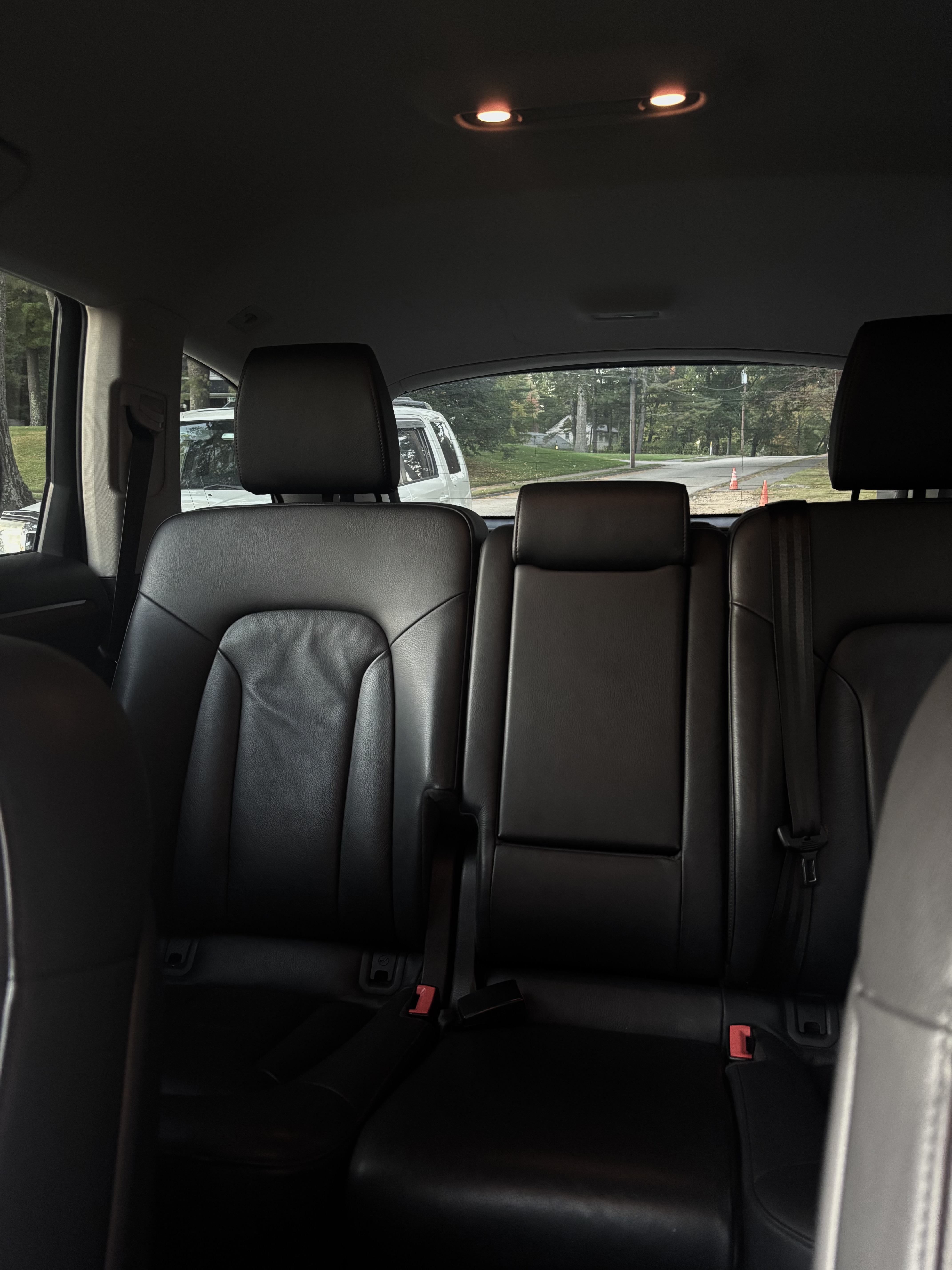 Used 2015 Audi Q7 3.0T Premium w/ Technology Package AWD/4WD image 9