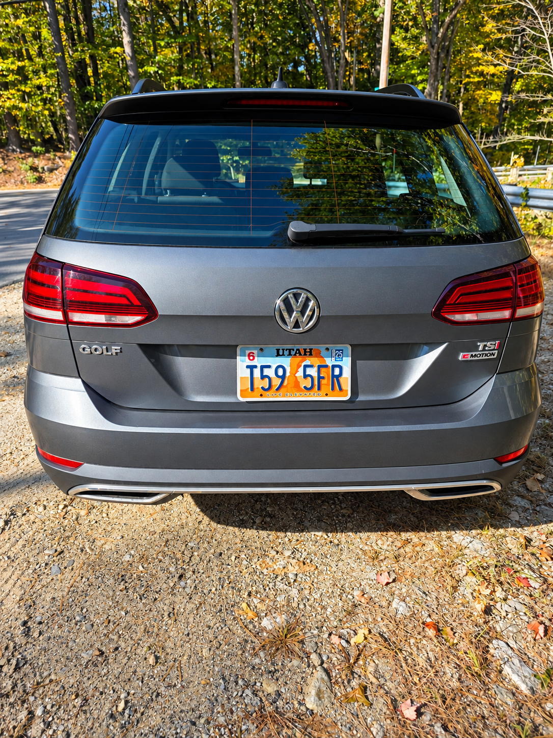 Used 2018 Volkswagen Golf S AWD/4WD image 8