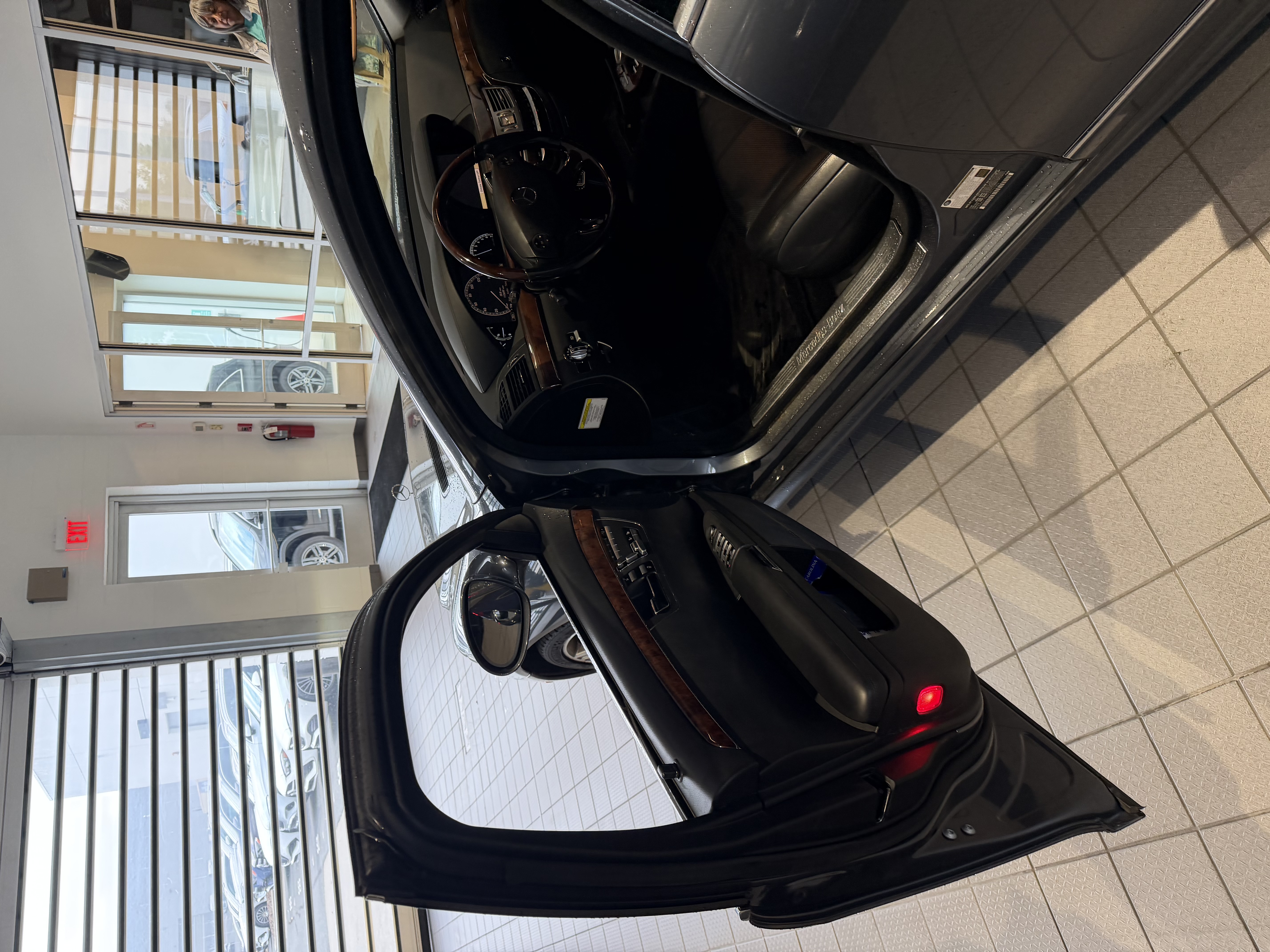 Used 2007 Mercedes-Benz S 550 image 9