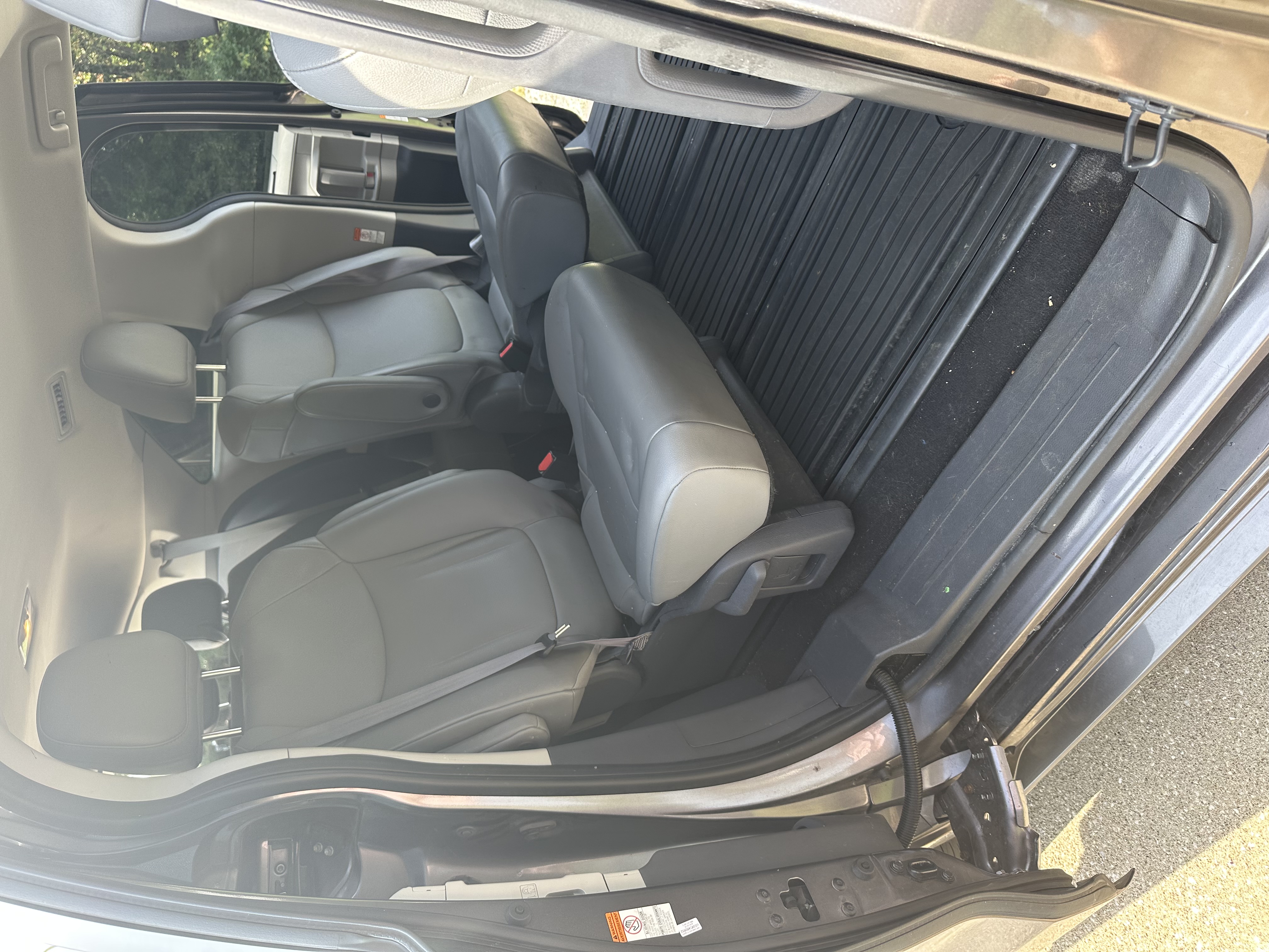 Used 2021 Toyota Sienna XLE AWD/4WD image 12
