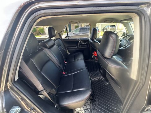 Used 2021 Toyota 4Runner TRD Off-Road Premium image 8