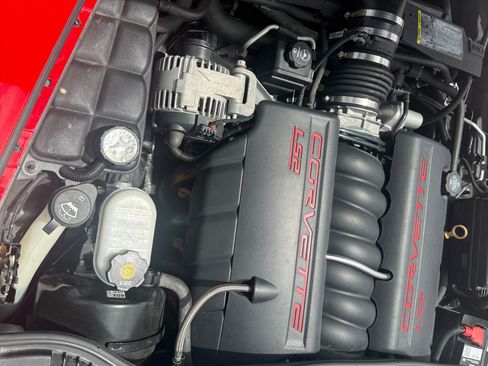 Used 2007 Chevrolet Corvette Convertible w/ Preferred Equipment Group RWD image 4
